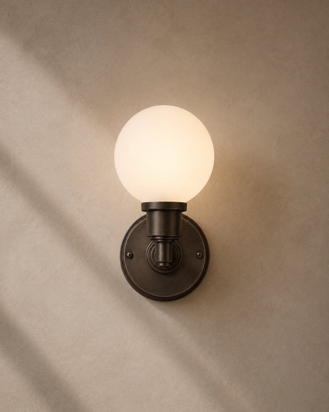 Dover væglampe – Devon&Devon badeværelsesbelysning