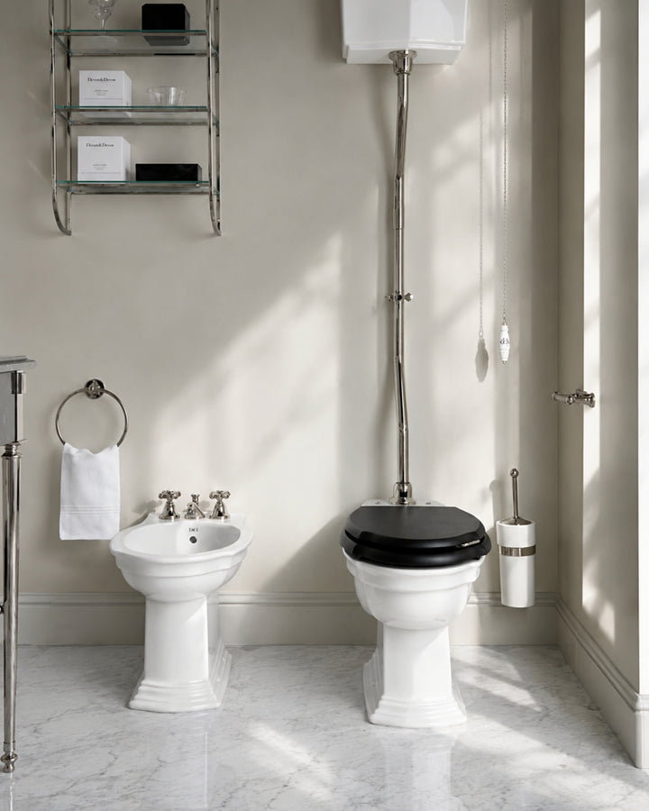 Westminster gulvstående bidet set fra siden fra Devon&Devon