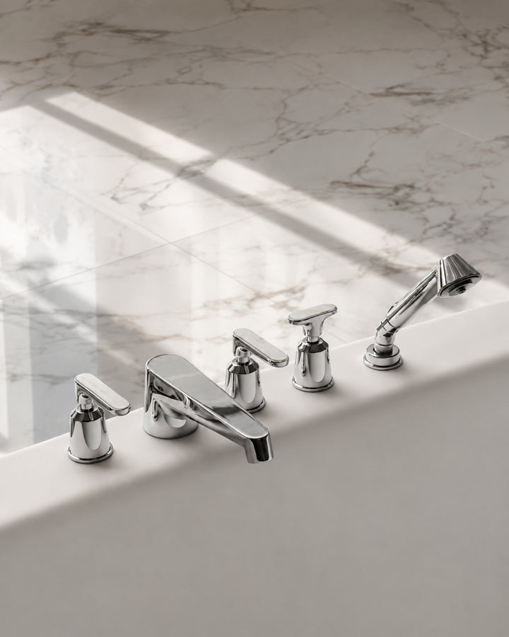 Twenties 5-huls badekararmatur – Calacatta Oro – Devon&Devon | DSL Studio