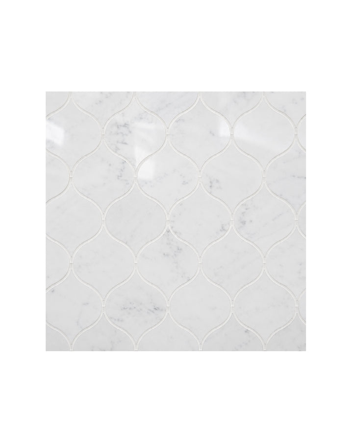 Elite 16 arabesk marmormosaik i Bianco Carrara – marmorgulv fra Devon&Devon