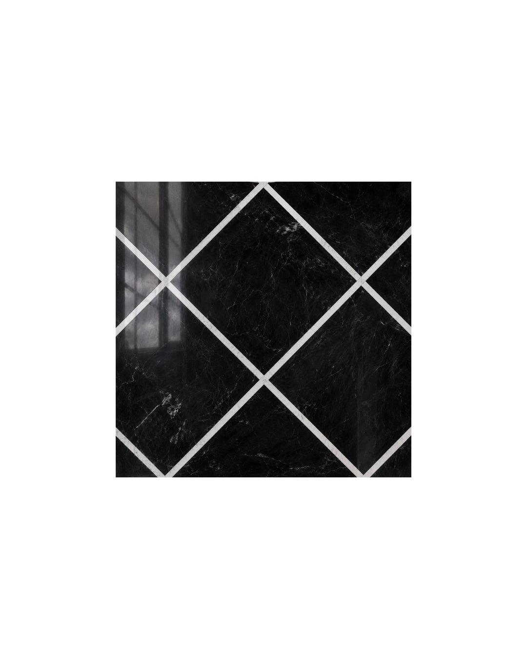 Prestige 1 marmorflise i Nero Marquinha og Bianco Carrara, 20×20 cm – Devon&Devon