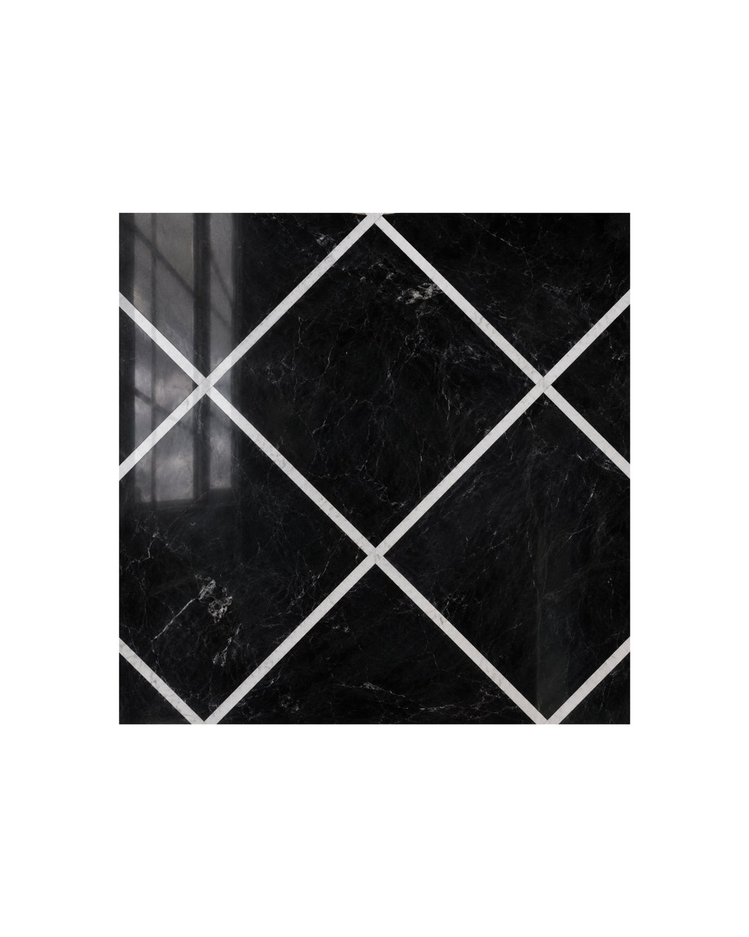 Prestige 1 marmorflise i Nero Marquinha og Bianco Carrara, 60×60 cm – Devon&Devon