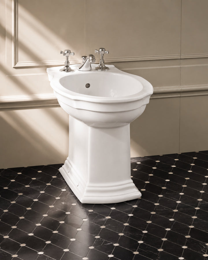 Westminster gulvstående bidet i hvid keramik fra Devon&Devon